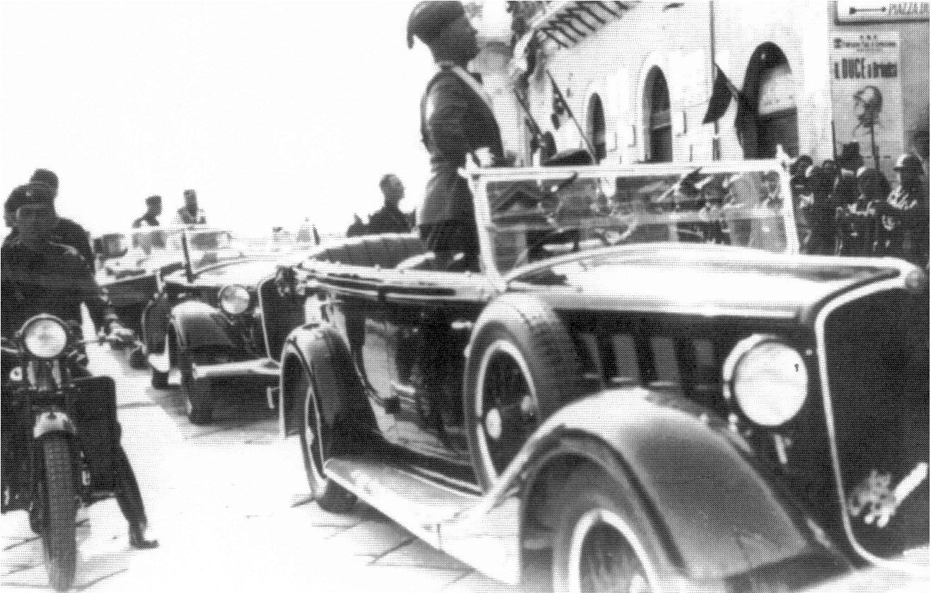 Mussolini a Brindisi: la grande adunata - Senza Colonne News ...
