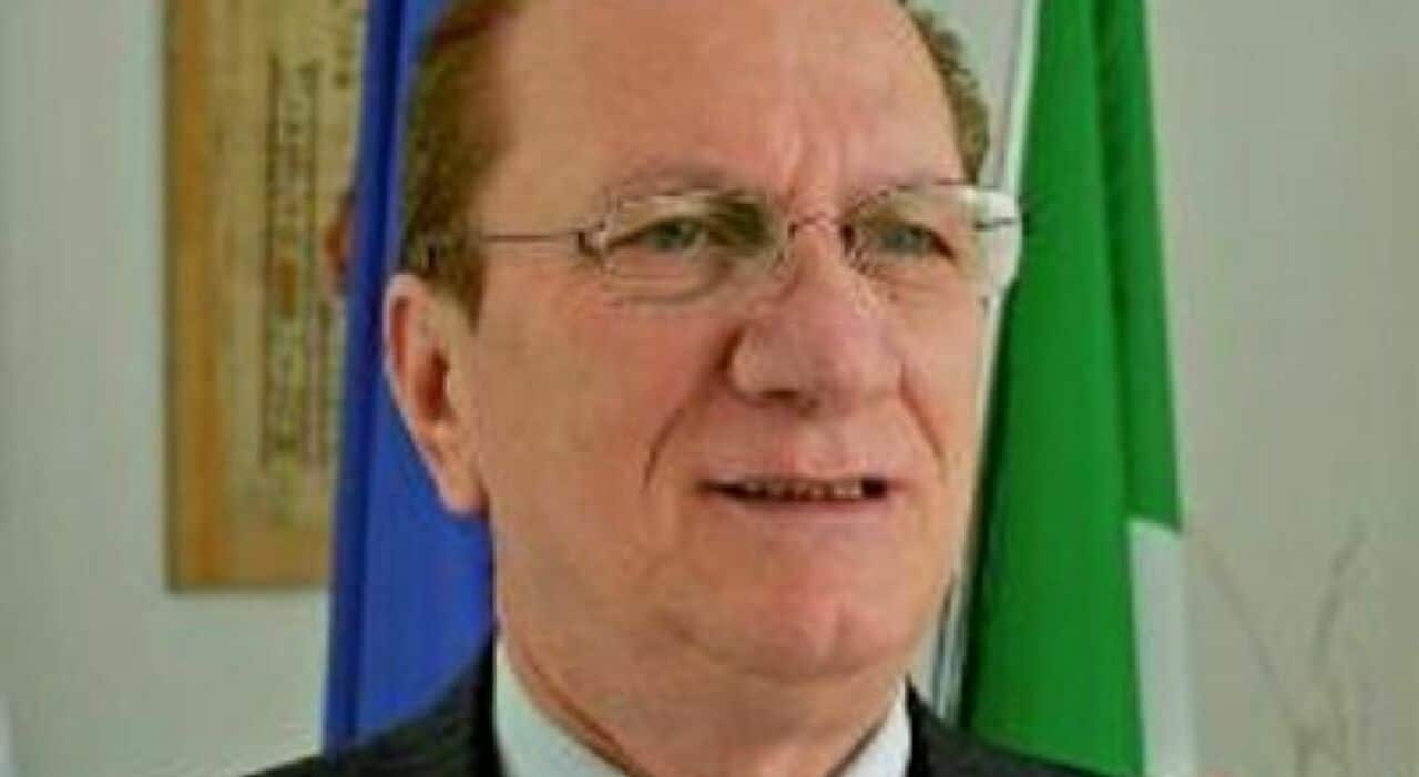 Intrecci tra politica e sanità, l'ex assessore arrestato potrà lavorare ...